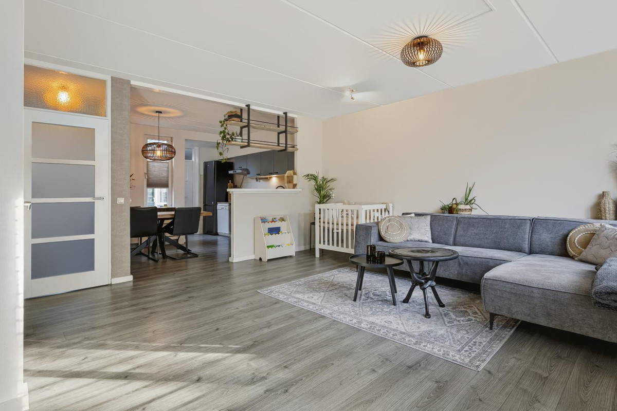 Tussenwoning te koop: Saturnus 14, Lichtenvoorde