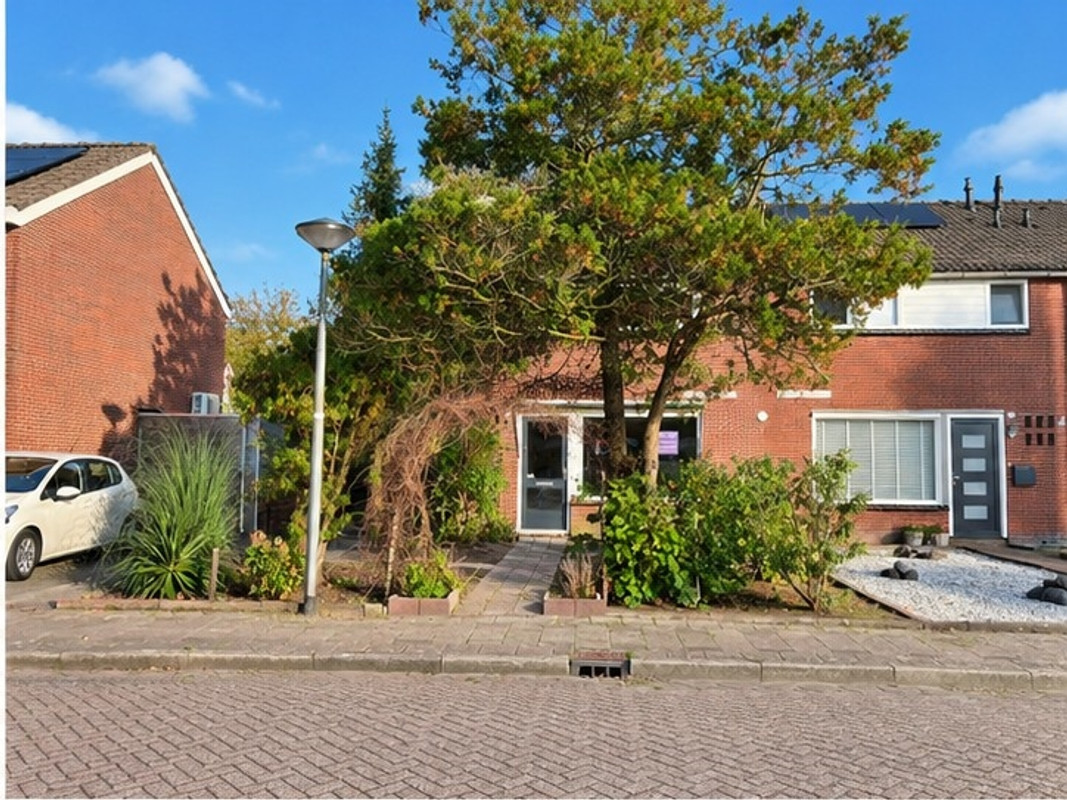 Hoekwoning te koop: Saturnusstraat 9, Sint Nicolaasga