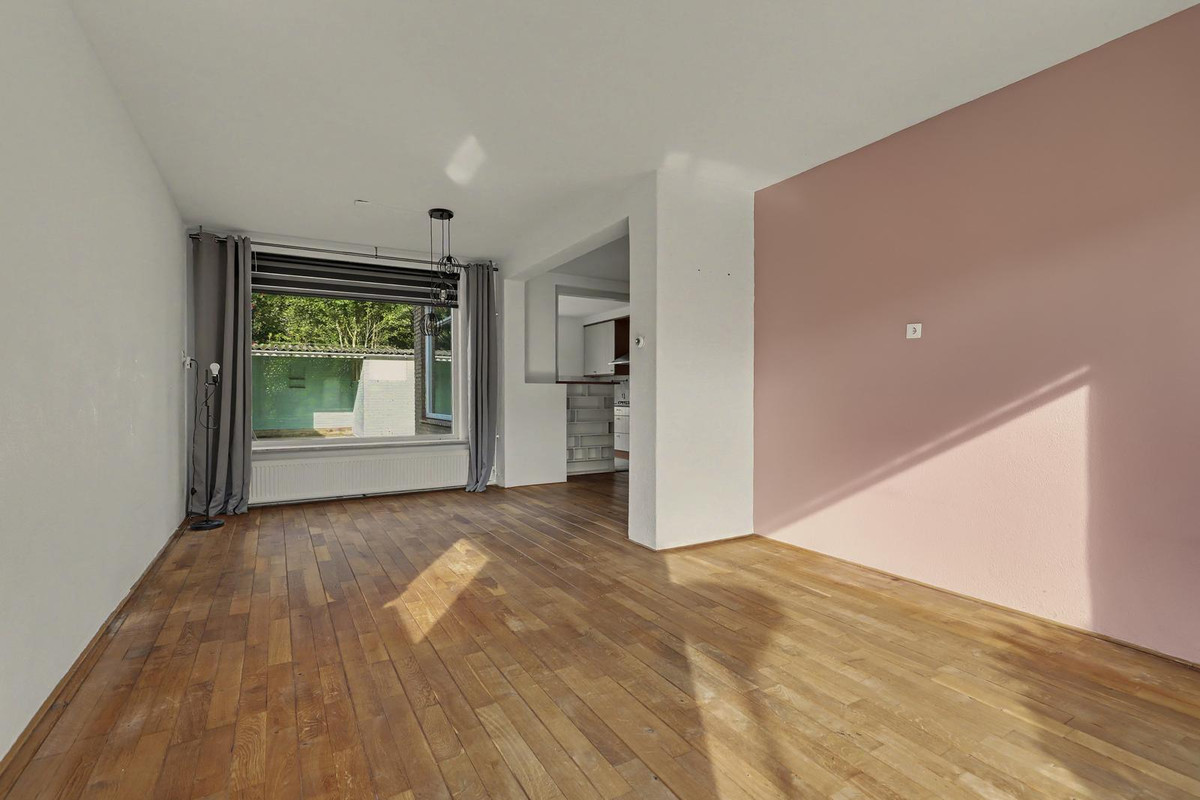 Hoekwoning te koop: van Duvenvoordestraat 46, Waalwijk