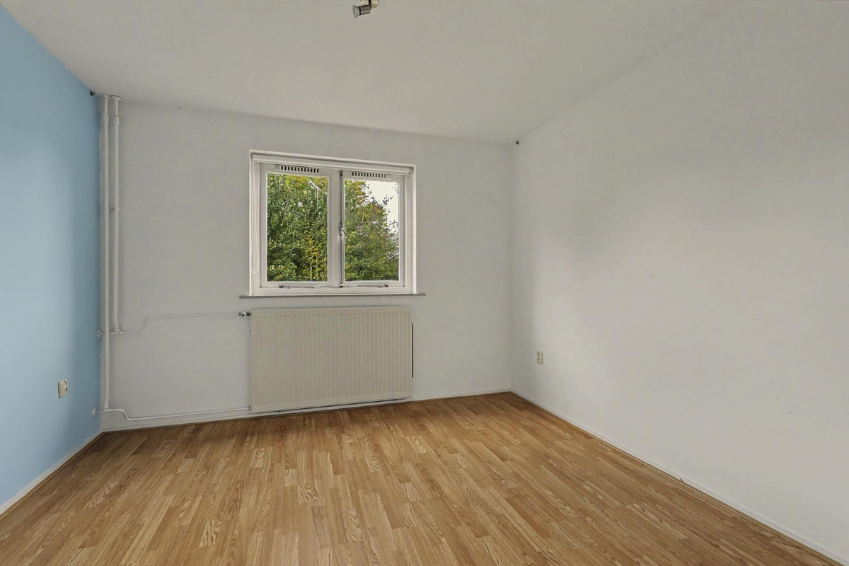 Hoekwoning te koop: van Duvenvoordestraat 46, Waalwijk