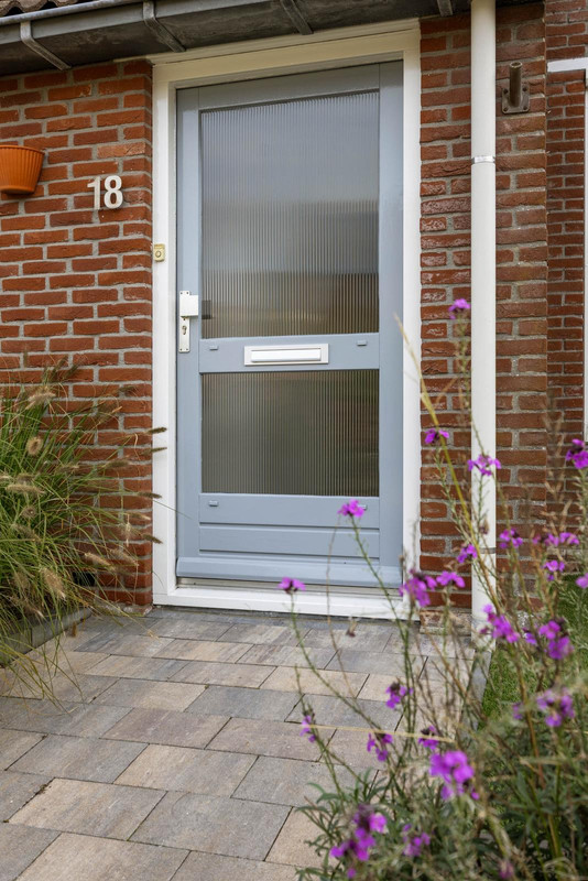Tussenwoning te koop: De Acacia 18, Bedum