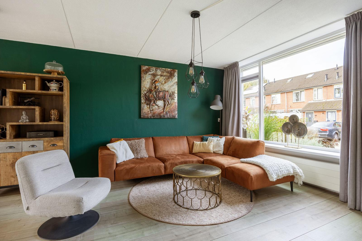 Tussenwoning te koop: De Acacia 18, Bedum
