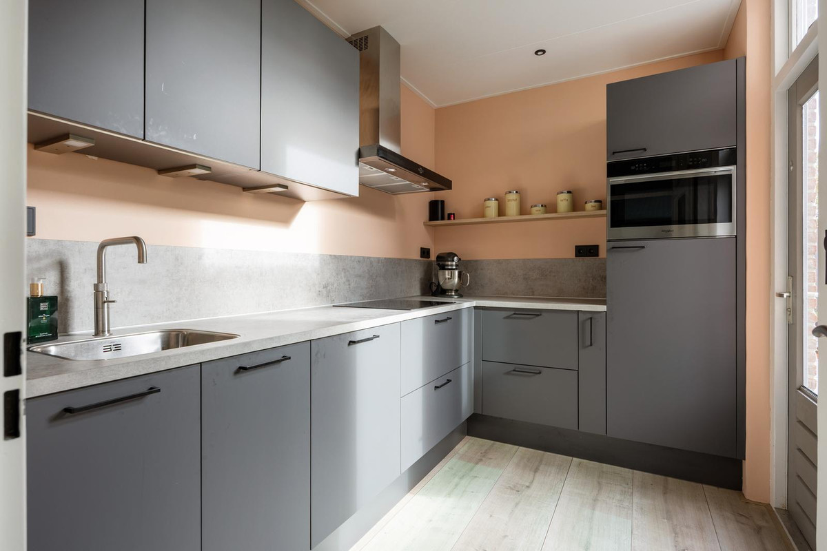 Tussenwoning te koop: De Acacia 18, Bedum