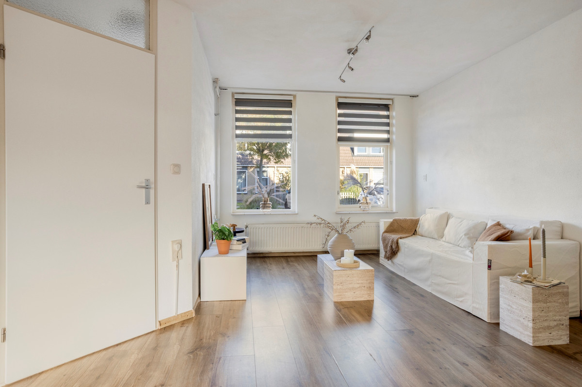 Tussenwoning te koop: Willem de Zwijgerstraat 34, Sneek