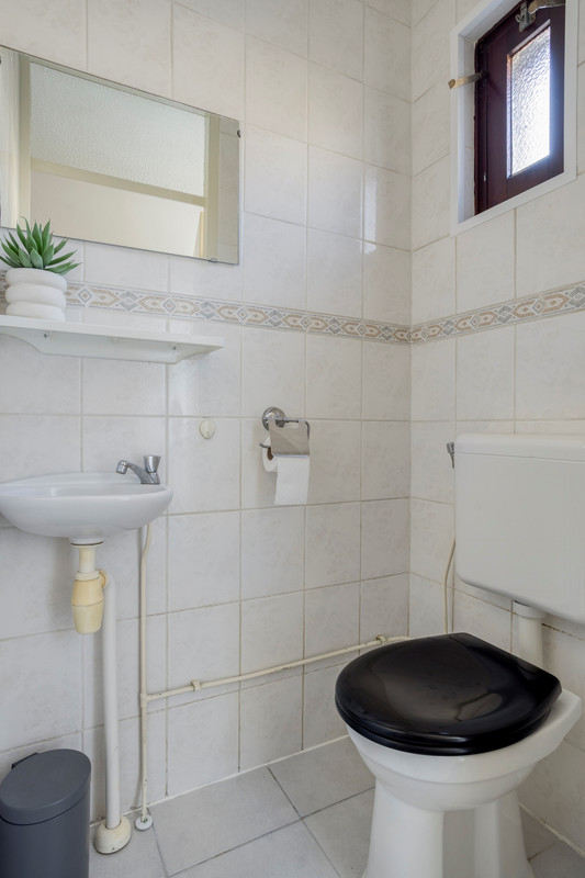 Tussenwoning te koop: Willem de Zwijgerstraat 34, Sneek