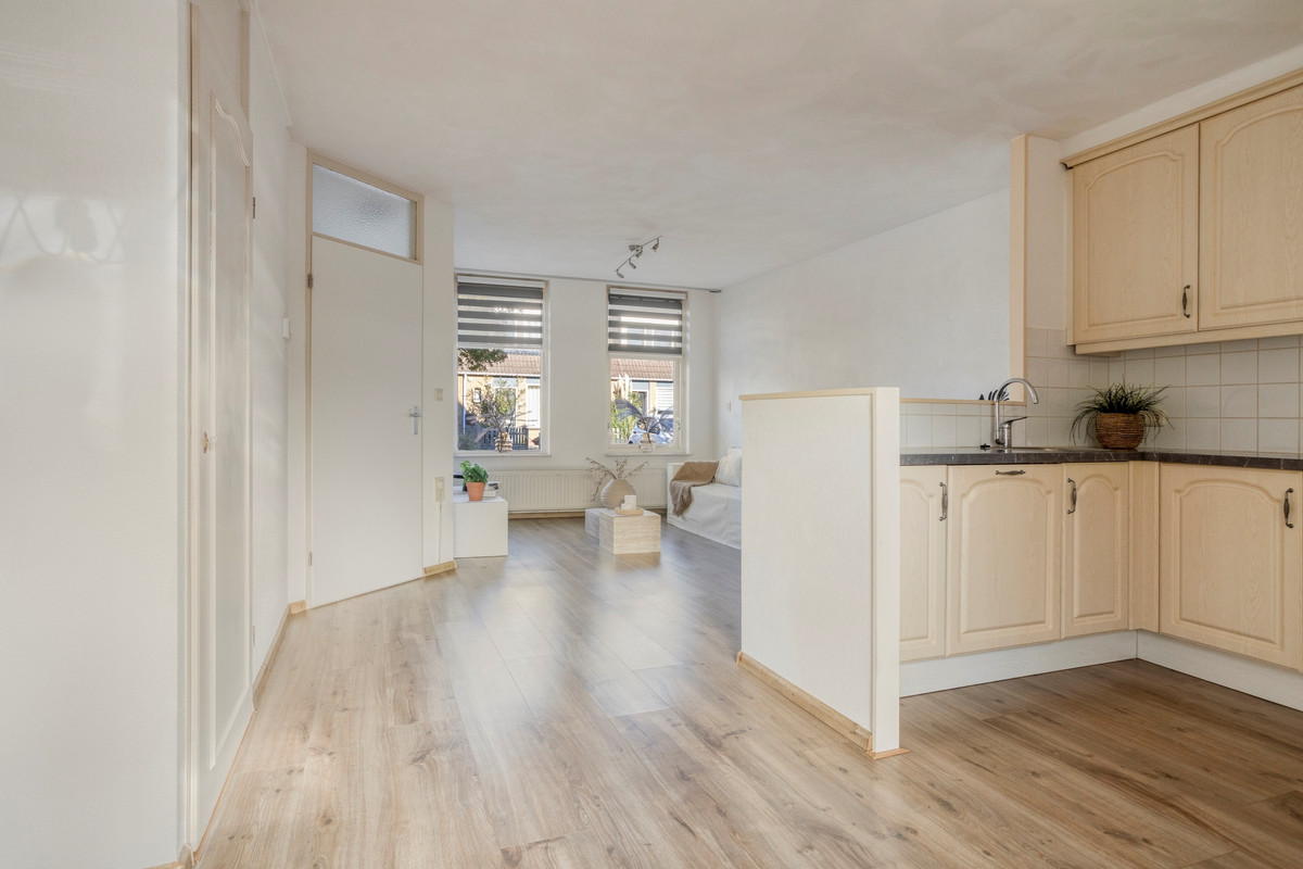 Tussenwoning te koop: Willem de Zwijgerstraat 34, Sneek