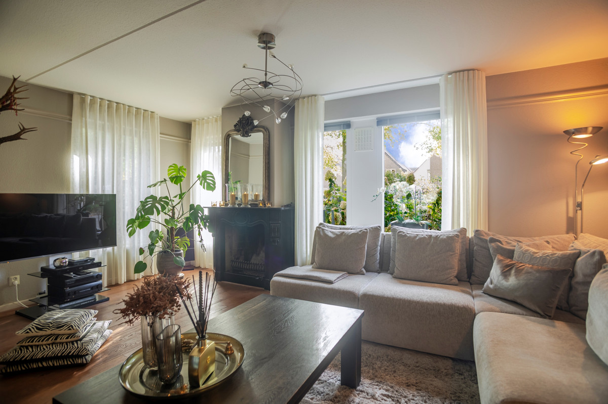 Tussenwoning te koop: Alm 10, Kaatsheuvel