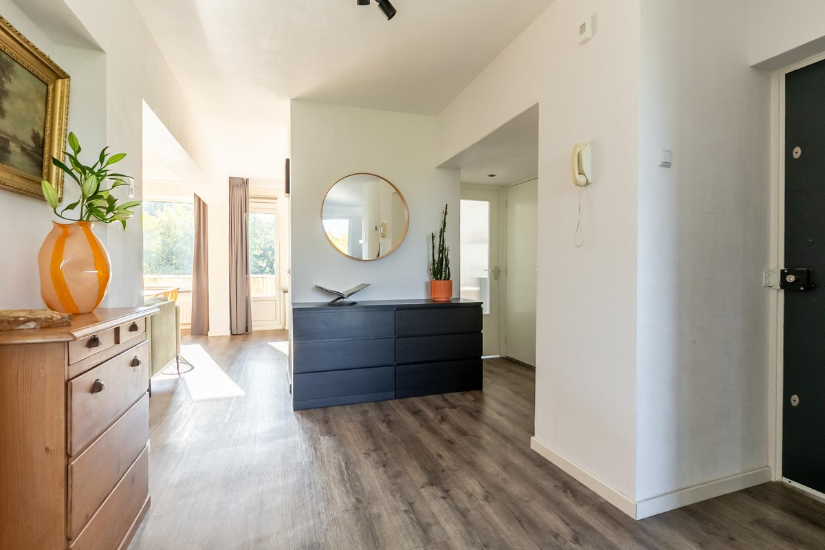 Appartement te koop: Edmond Hellenraadstraat 87, Rotterdam