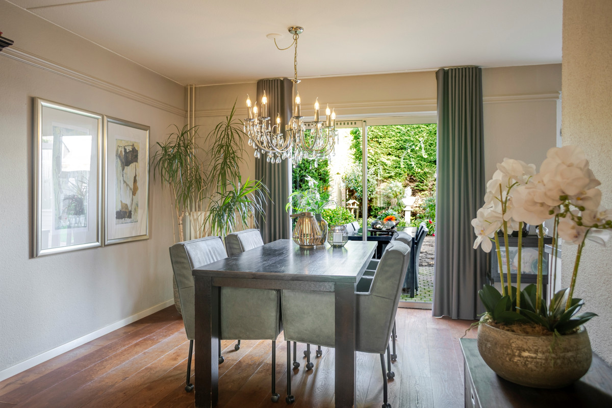 Tussenwoning te koop: Alm 10, Kaatsheuvel