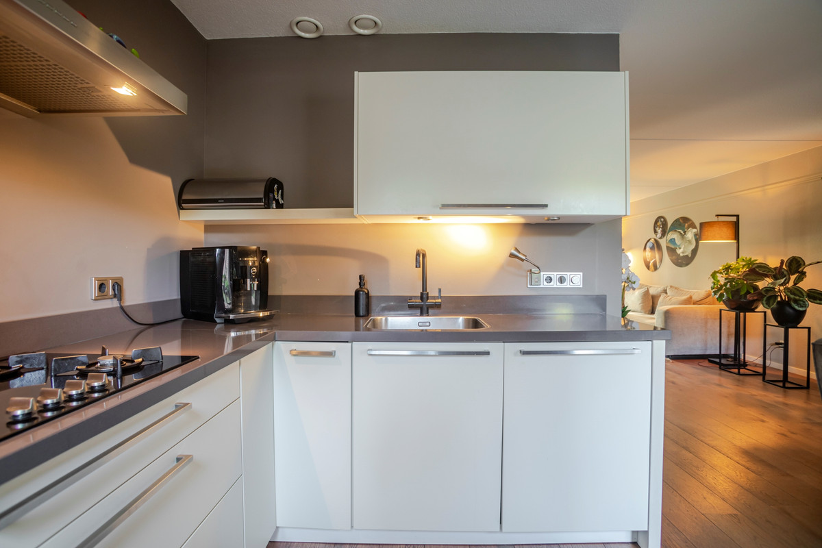 Tussenwoning te koop: Alm 10, Kaatsheuvel