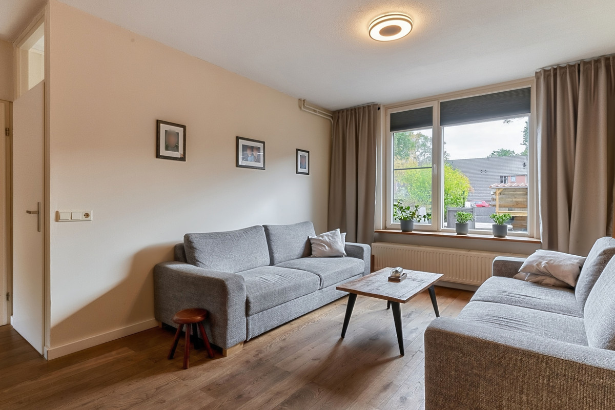 Tussenwoning te koop: Bunnemaheerd 74, Groningen