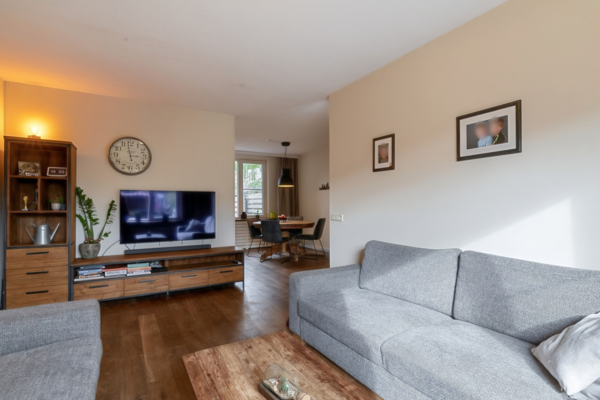 Tussenwoning te koop: Bunnemaheerd 74, Groningen