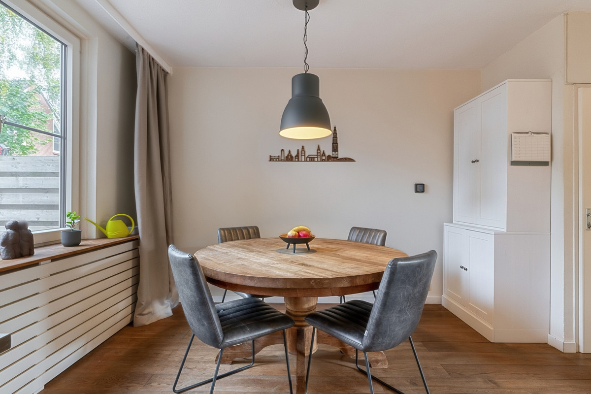 Tussenwoning te koop: Bunnemaheerd 74, Groningen