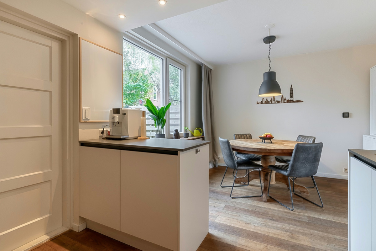 Tussenwoning te koop: Bunnemaheerd 74, Groningen