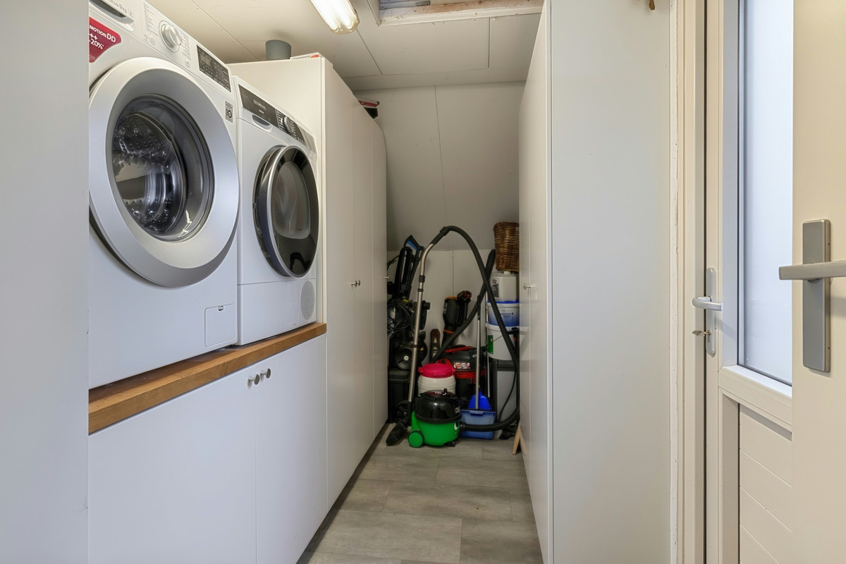 Tussenwoning te koop: Bunnemaheerd 74, Groningen