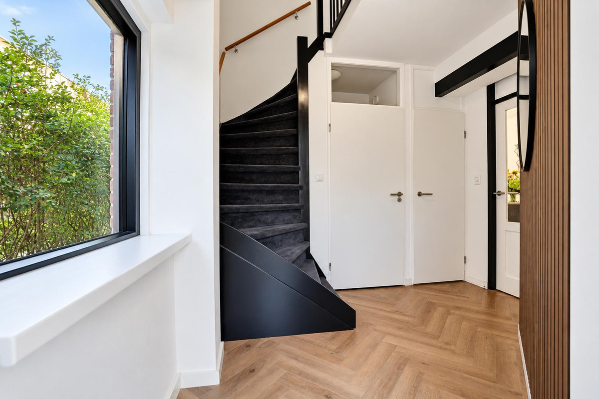 Tussenwoning te koop: Grebbe 1, Rotterdam