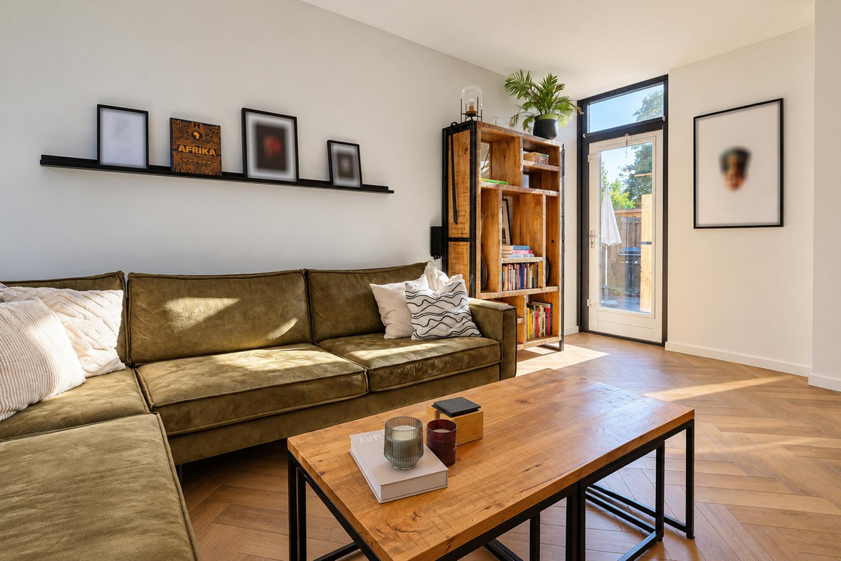 Tussenwoning te koop: Grebbe 1, Rotterdam