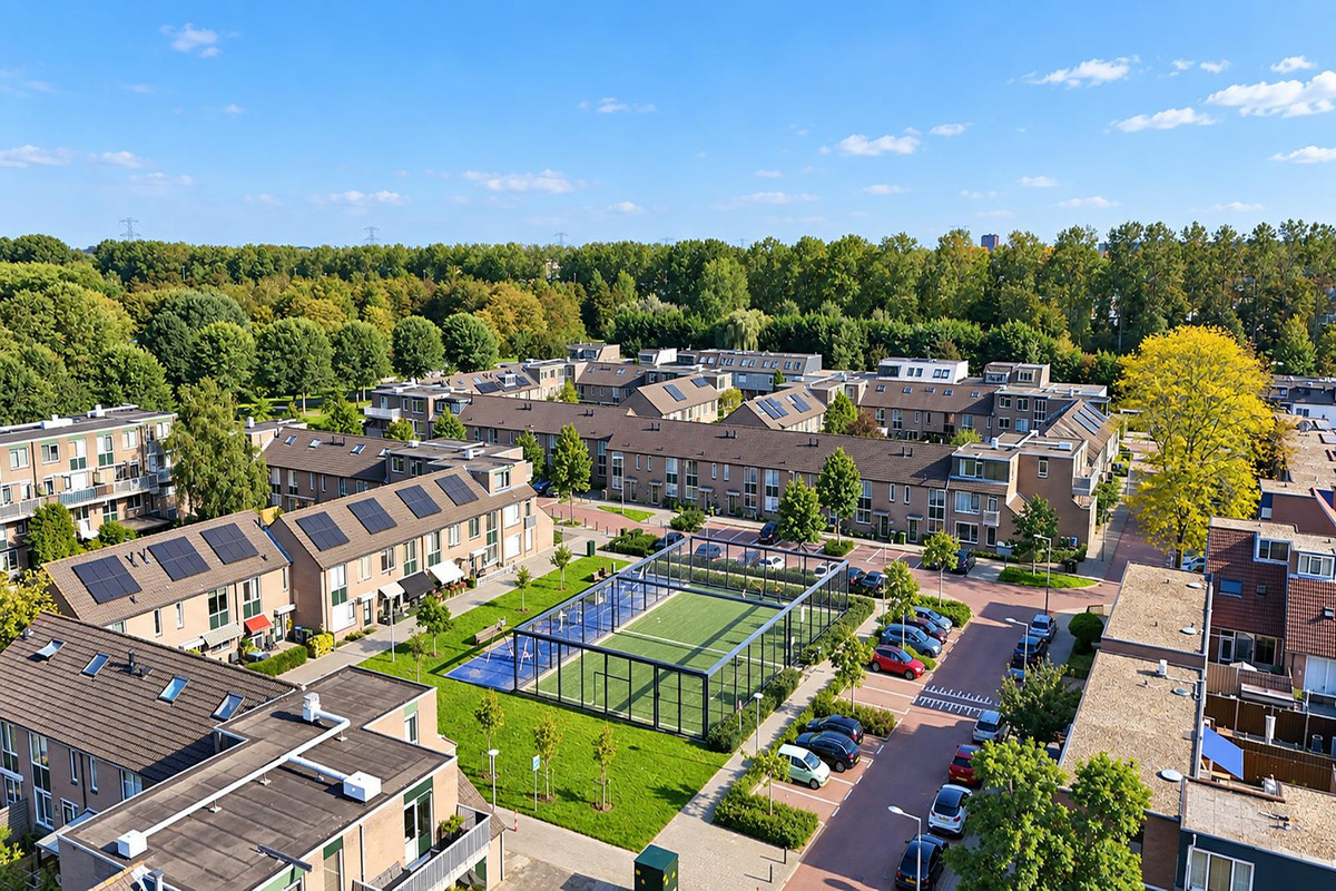 Tussenwoning te koop: Grebbe 1, Rotterdam