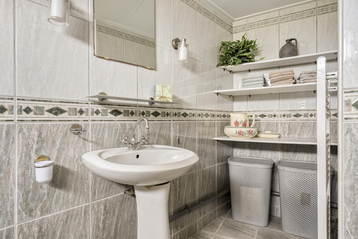 Hoekwoning te koop: Javadijk 30, Sint-Annaland