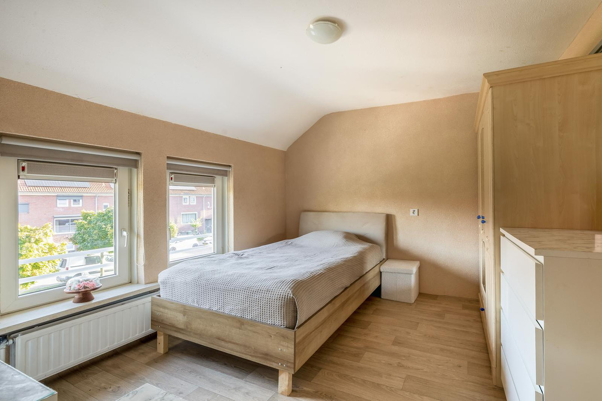 Tussenwoning te koop: Herman Potgieterstraat 34, Venlo