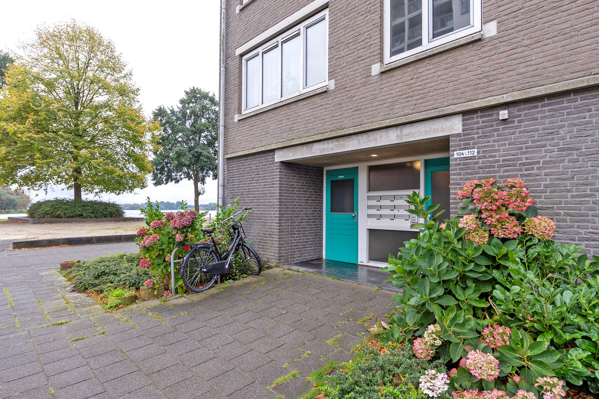 Appartement te koop: M.K. Gandhiplein 106, Groningen