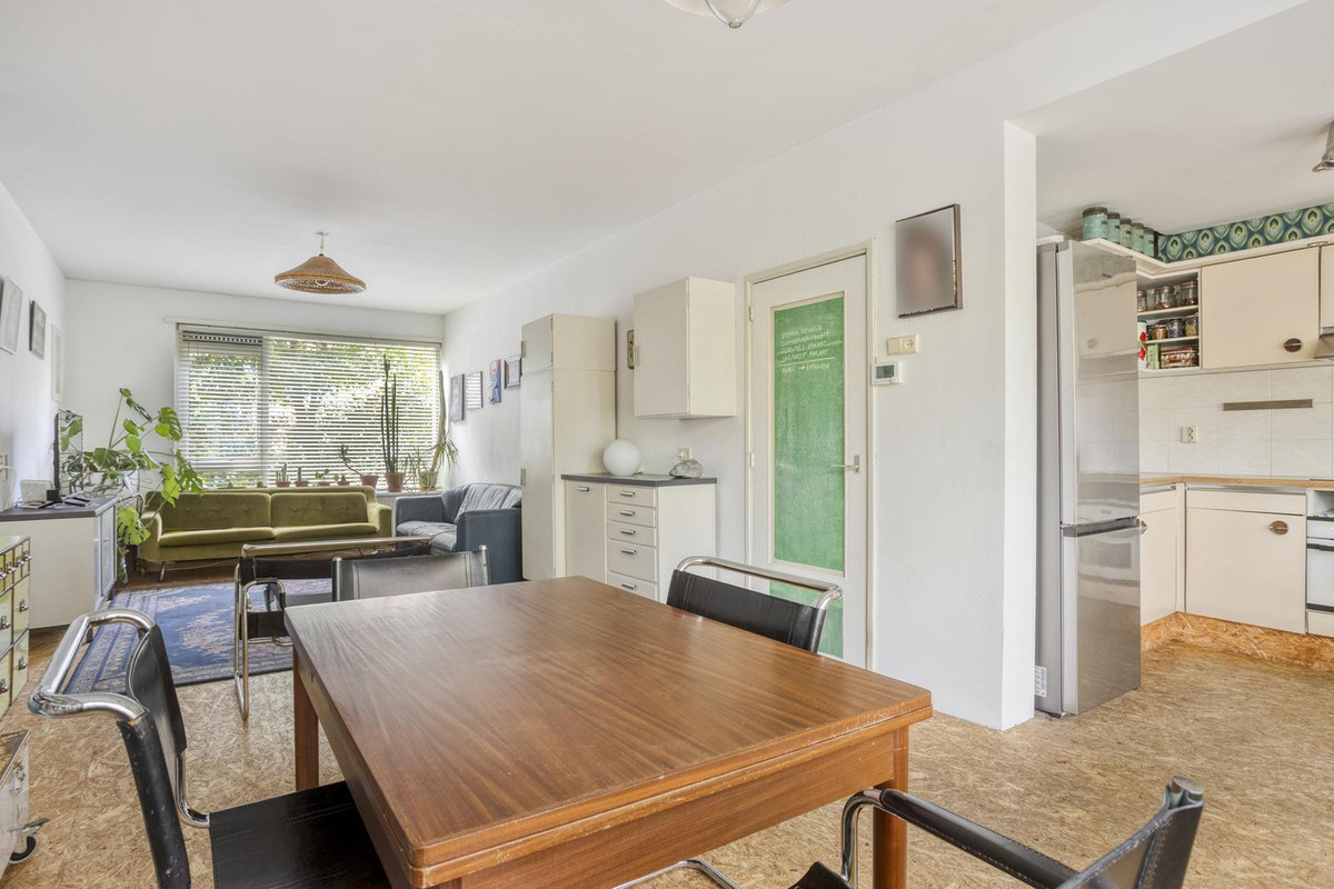 Hoekwoning te koop: Kemperweg 192, Rotterdam