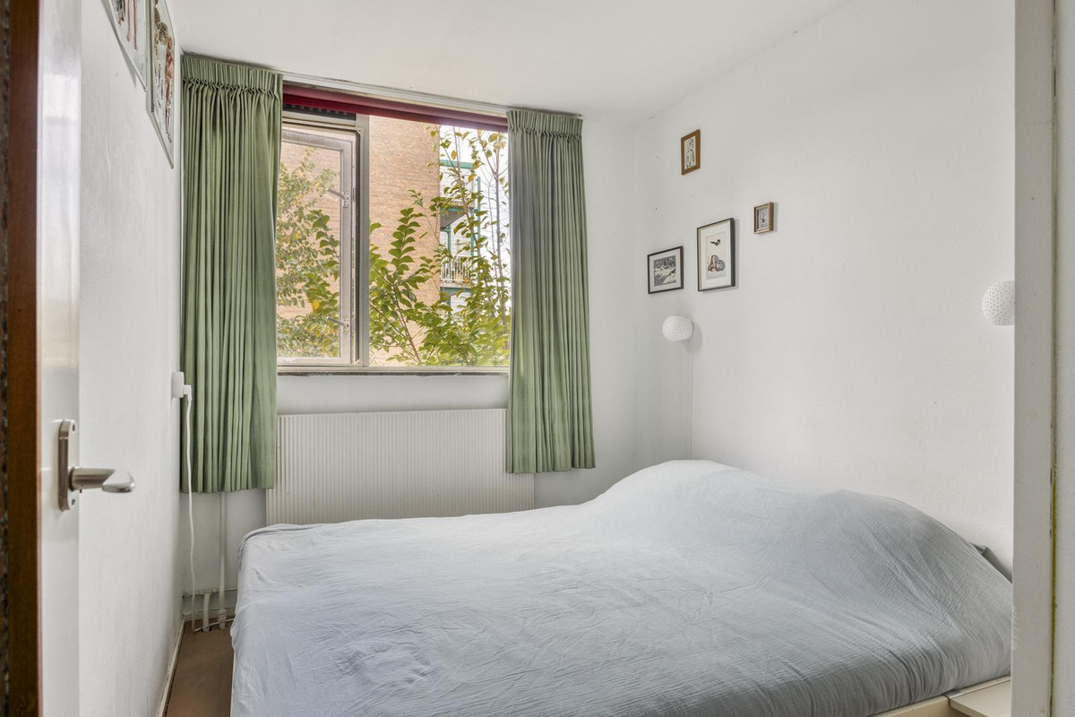 Hoekwoning te koop: Kemperweg 192, Rotterdam