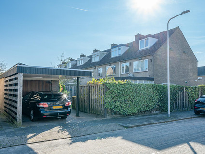 H Roland Holststraat 25