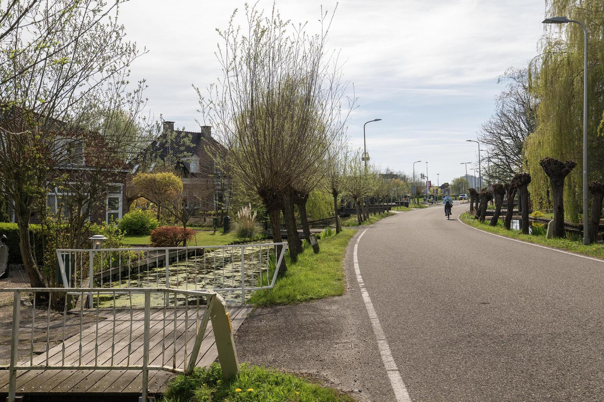 Hoekwoning te koop: 's-Gravenweg 72, Capelle Aan Den Ijssel