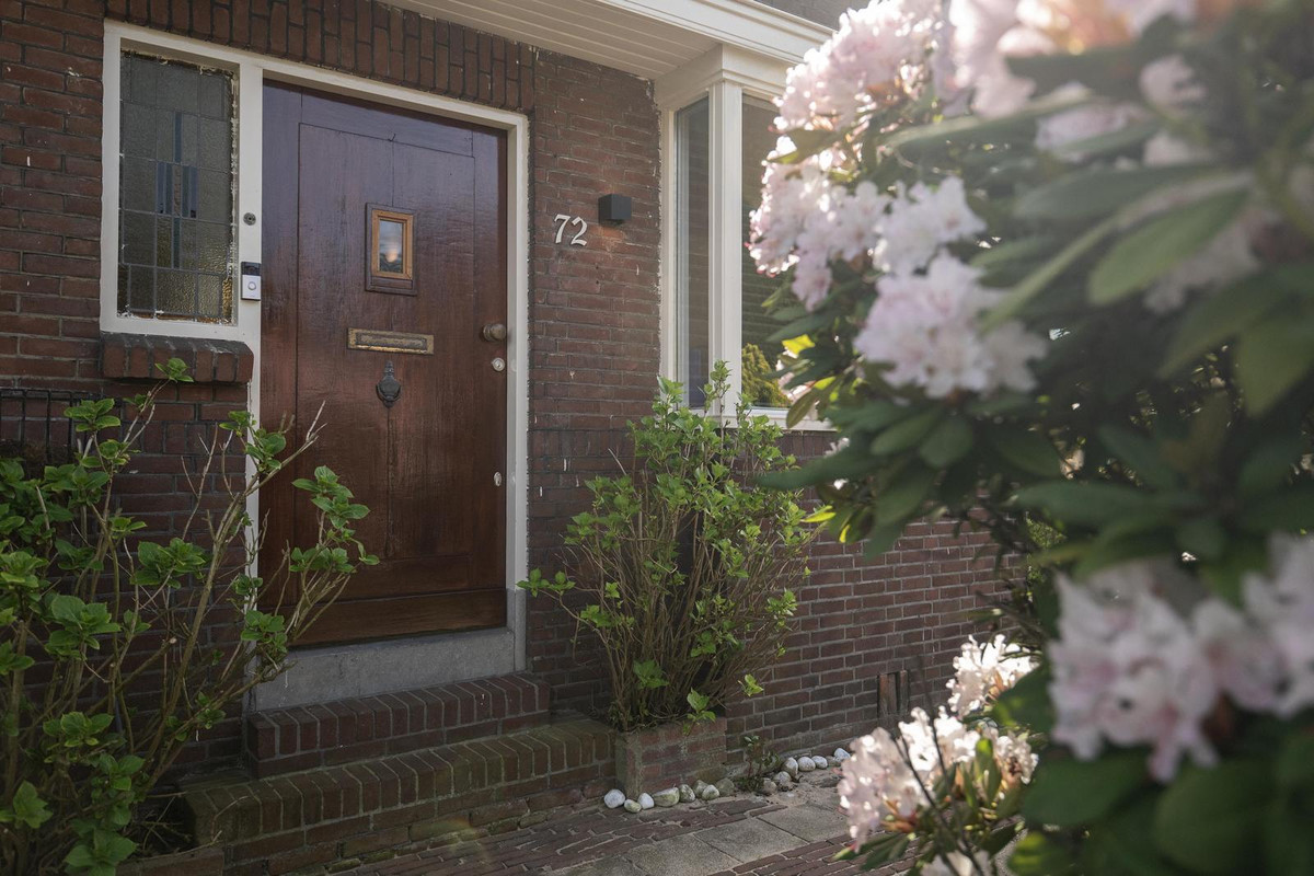 Hoekwoning te koop: 's-Gravenweg 72, Capelle Aan Den Ijssel