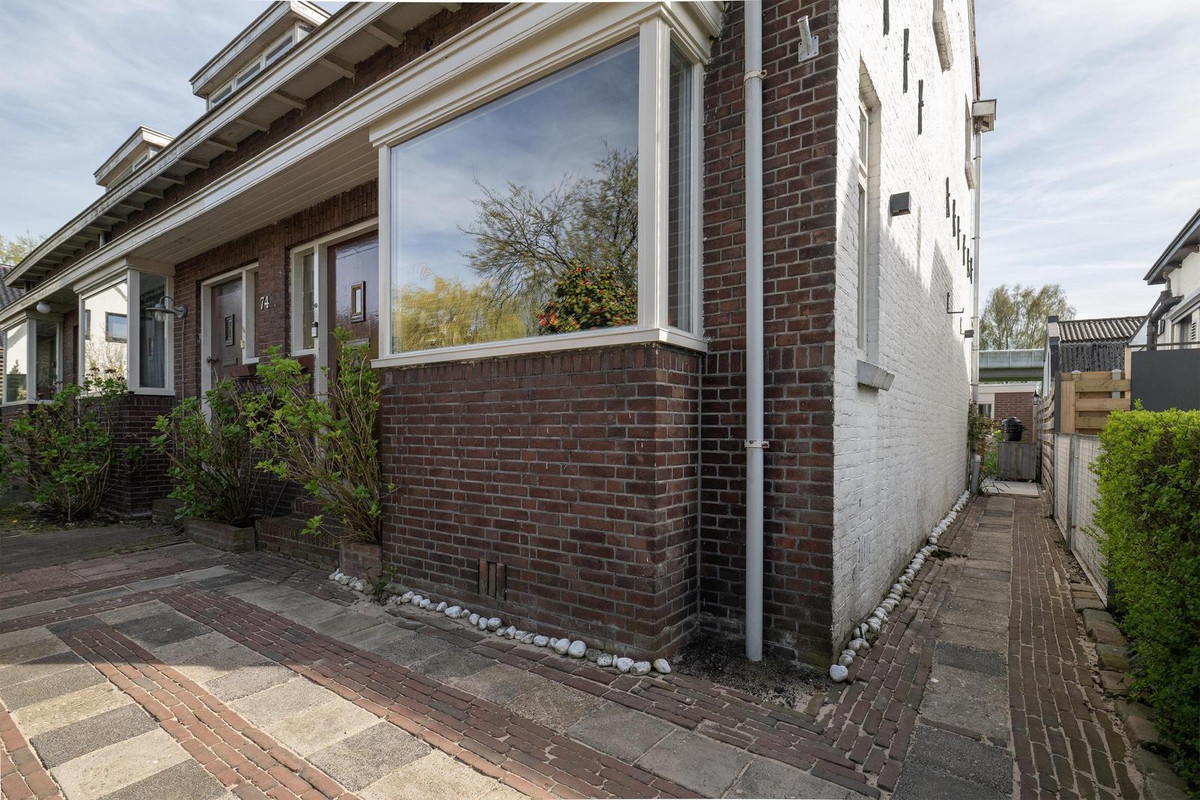 Hoekwoning te koop: 's-Gravenweg 72, Capelle Aan Den Ijssel