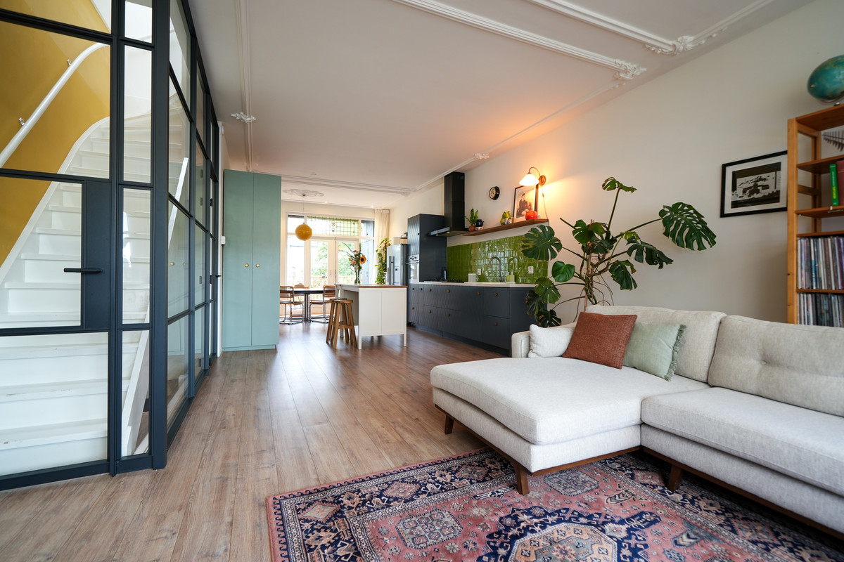 Appartement te koop: Bergweg 301B, Rotterdam