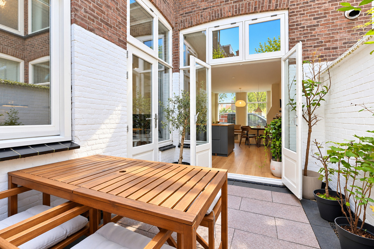 Appartement te koop: Van St. Aldegondeplein 5, 'S-Gravenhage
