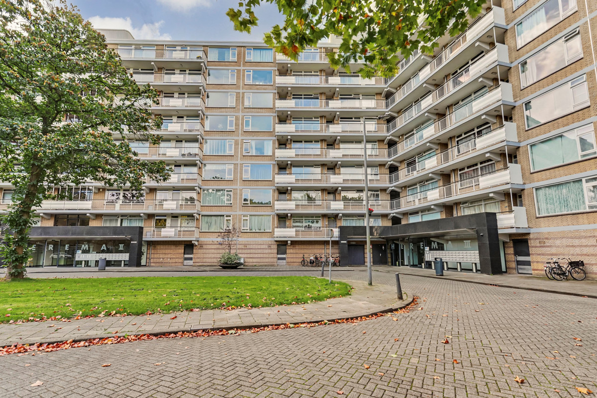 Appartement te koop: Söderblomplaats 526, Rotterdam