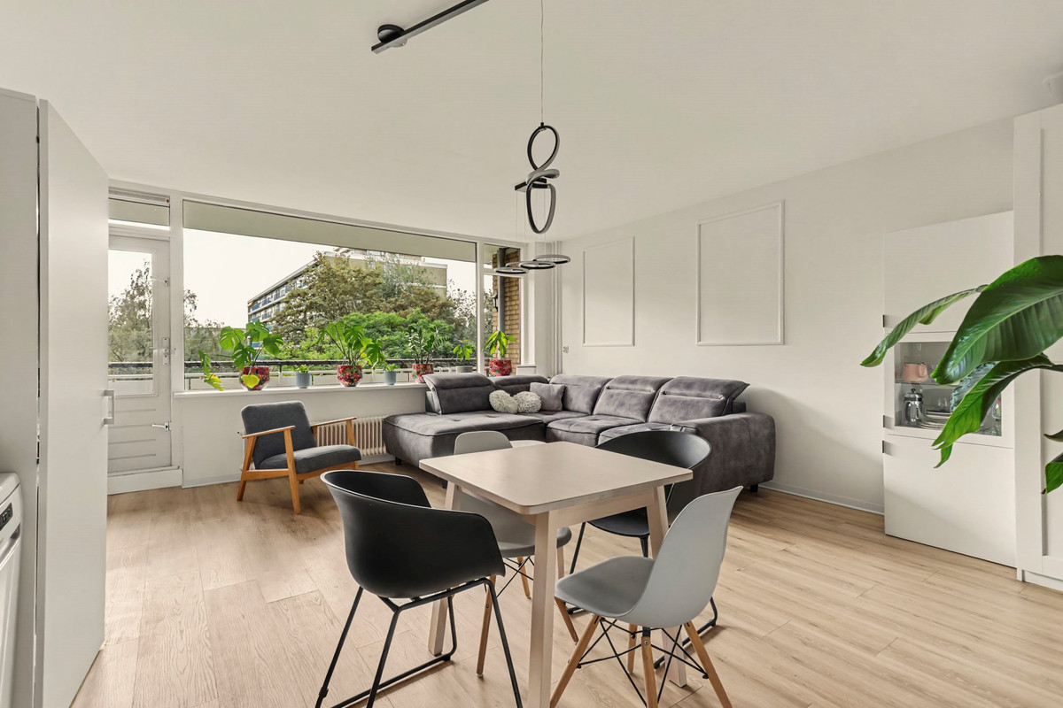 Appartement te koop: Söderblomplaats 526, Rotterdam