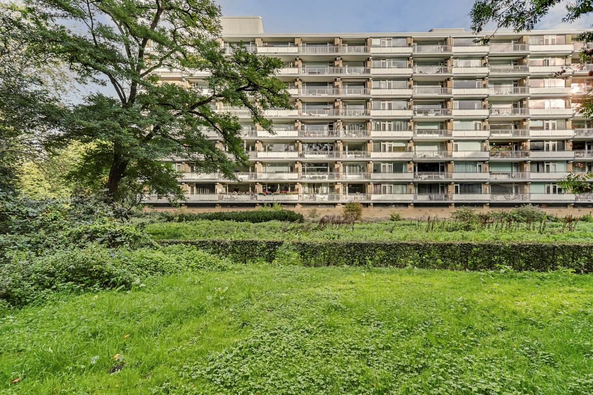 Appartement te koop: Söderblomplaats 526, Rotterdam