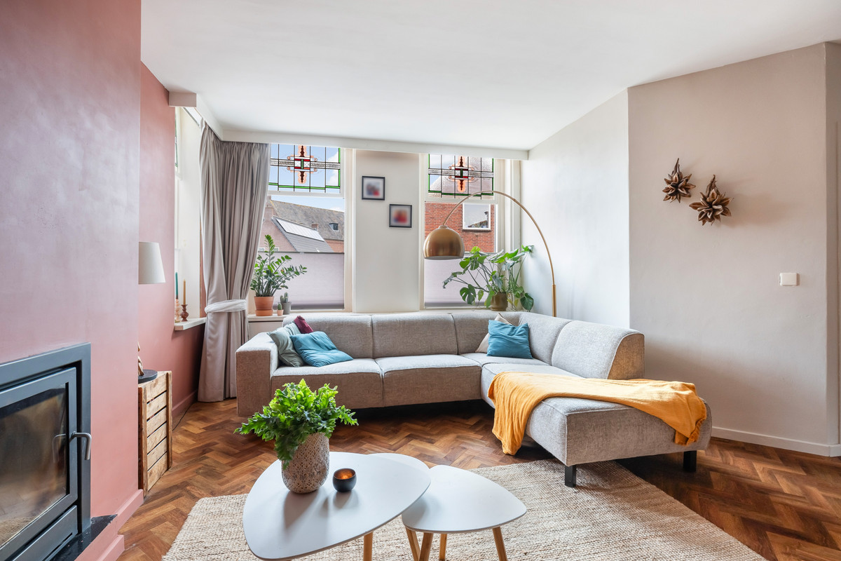 Vrijstaande woning te koop: Zuiddijk 29, Langeweg