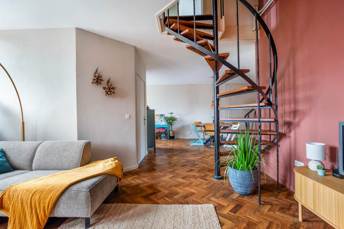 Vrijstaande woning te koop: Zuiddijk 29, Langeweg