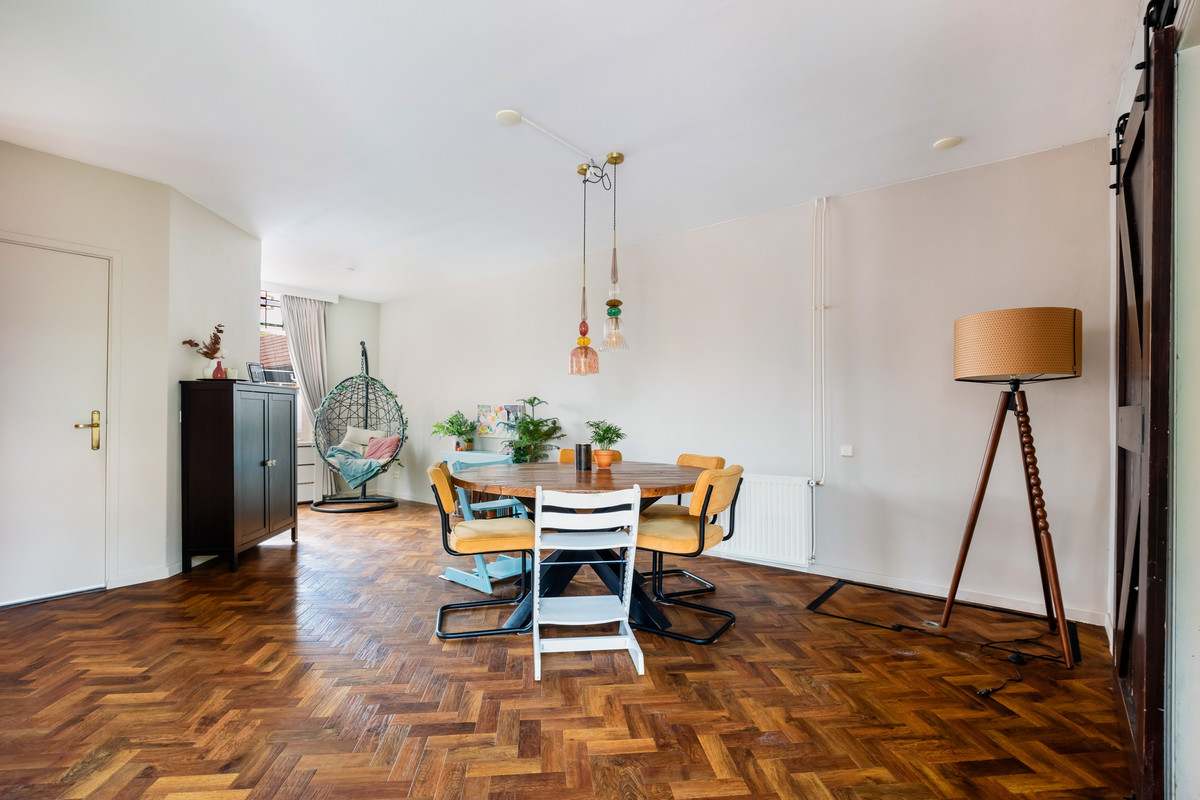 Vrijstaande woning te koop: Zuiddijk 29, Langeweg