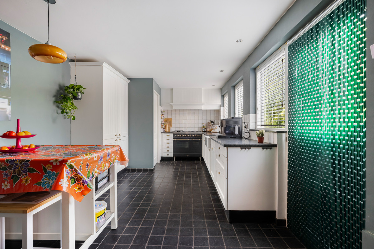 Vrijstaande woning te koop: Zuiddijk 29, Langeweg