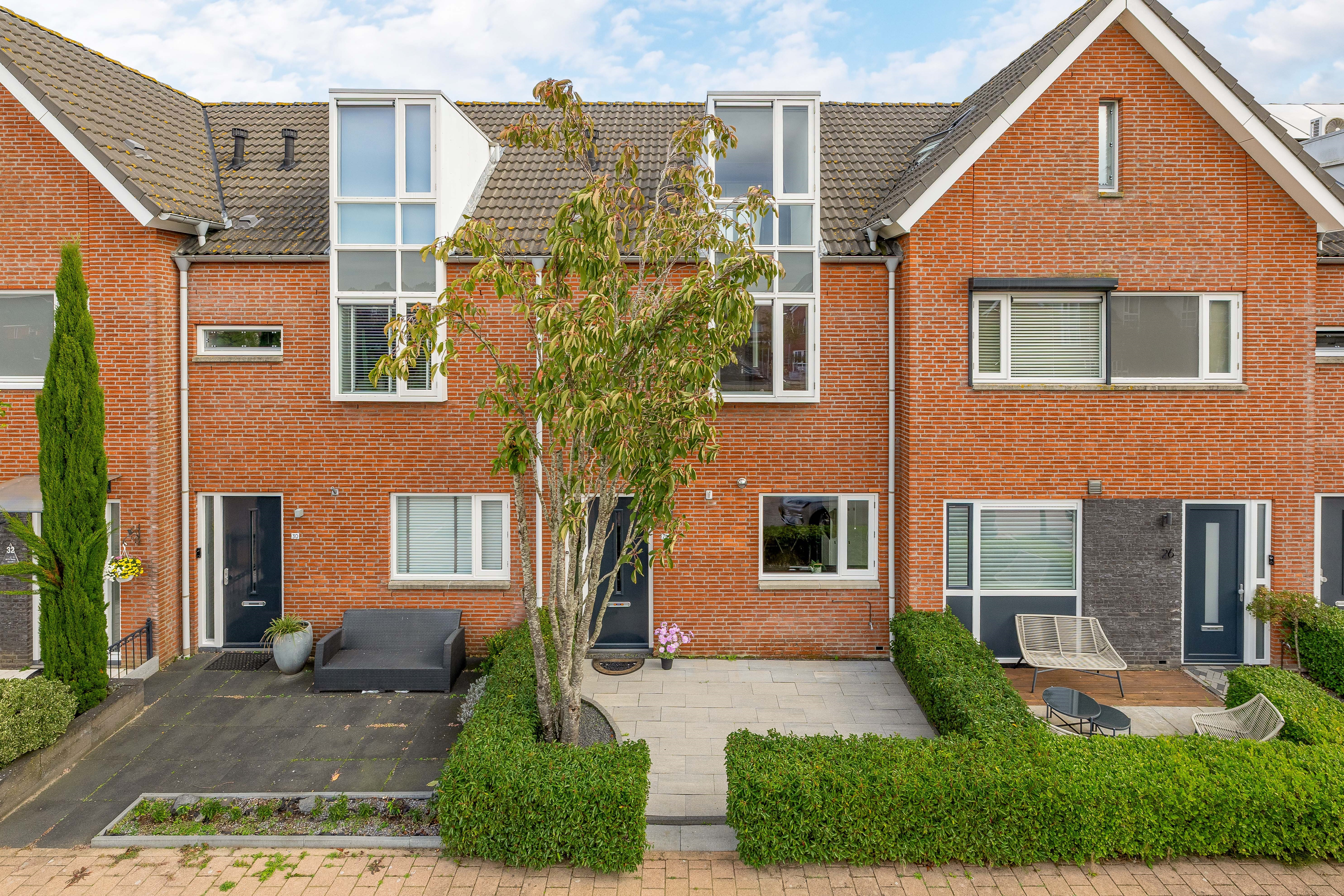 Foto van Moerasvaren 28, Hendrik-Ido-Ambacht