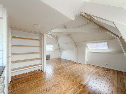 Kromme Elleboogsteeg 8F