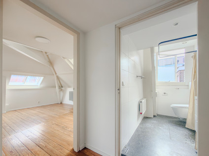 Kromme Elleboogsteeg 8F