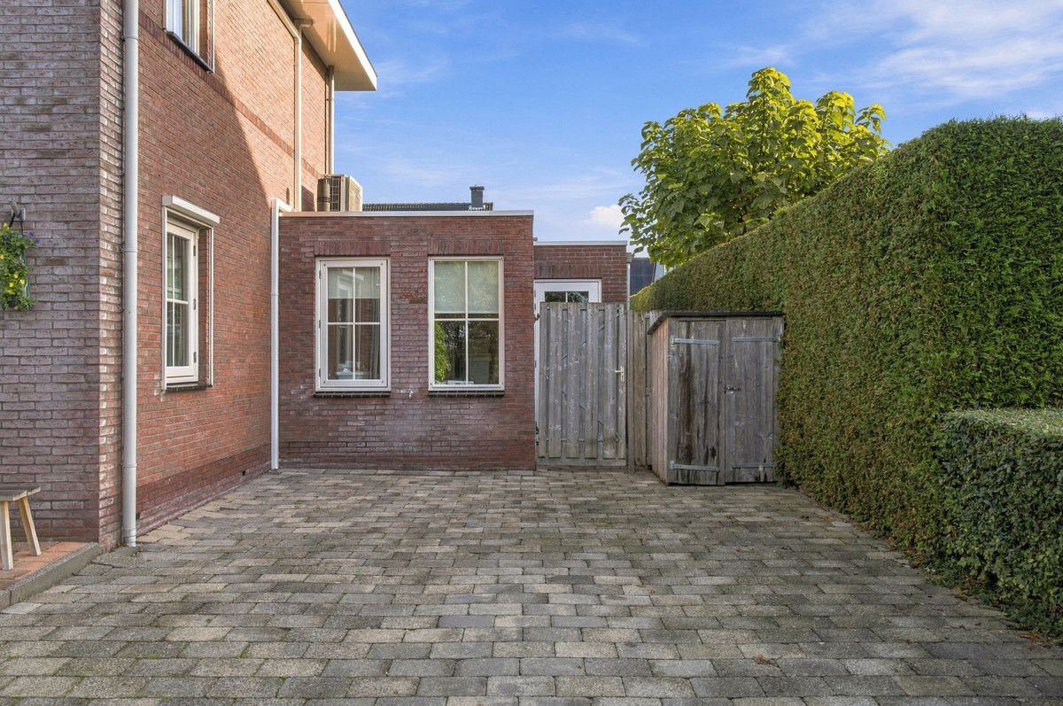 Vrijstaande woning te koop: ganzenroer 4, Tollebeek