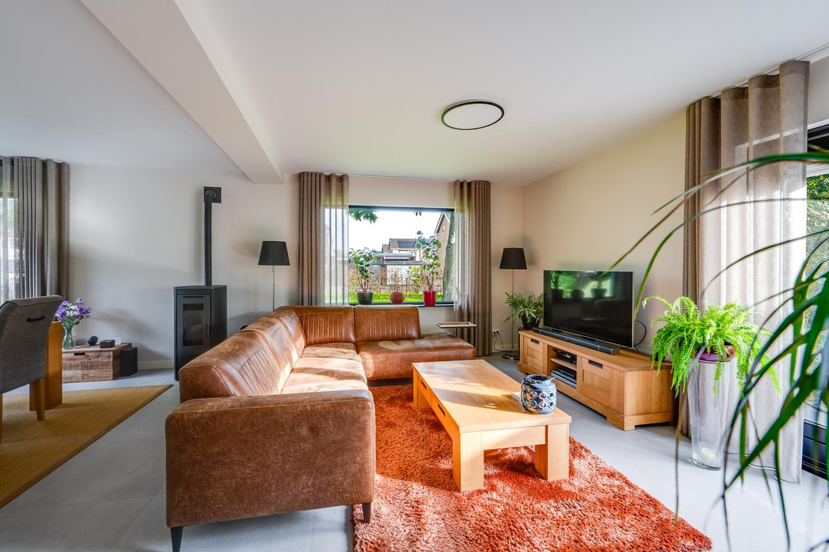 Vrijstaande woning te koop: Pater Beckerstraat 2, Oudenbosch