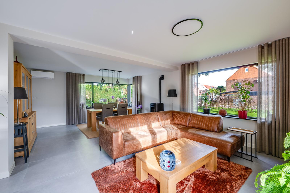 Vrijstaande woning te koop: Pater Beckerstraat 2, Oudenbosch