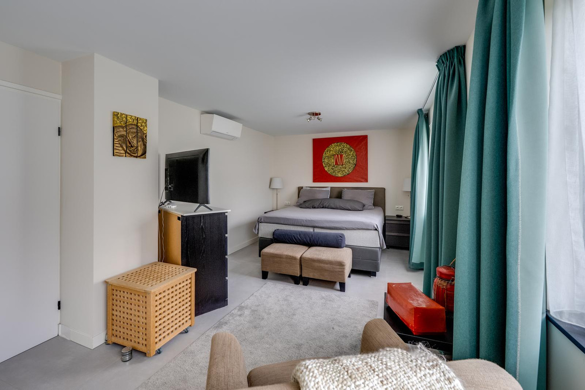 Vrijstaande woning te koop: Pater Beckerstraat 2, Oudenbosch