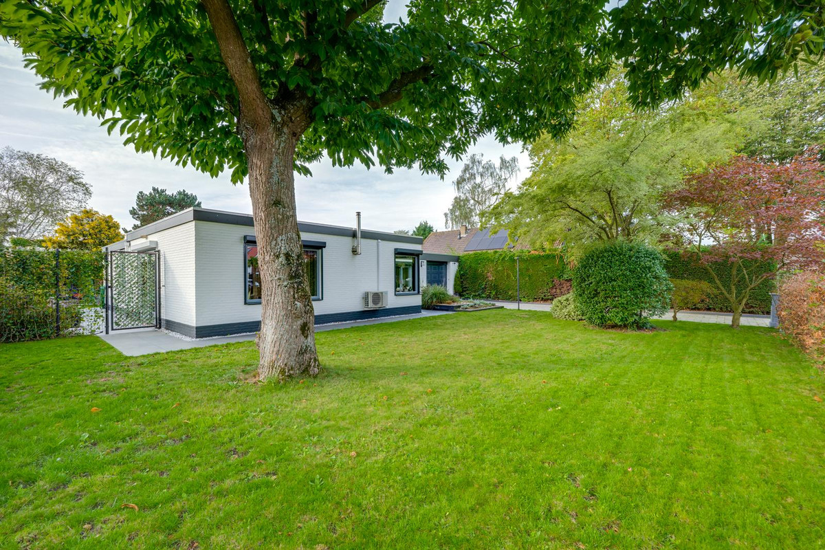 Vrijstaande woning te koop: Pater Beckerstraat 2, Oudenbosch