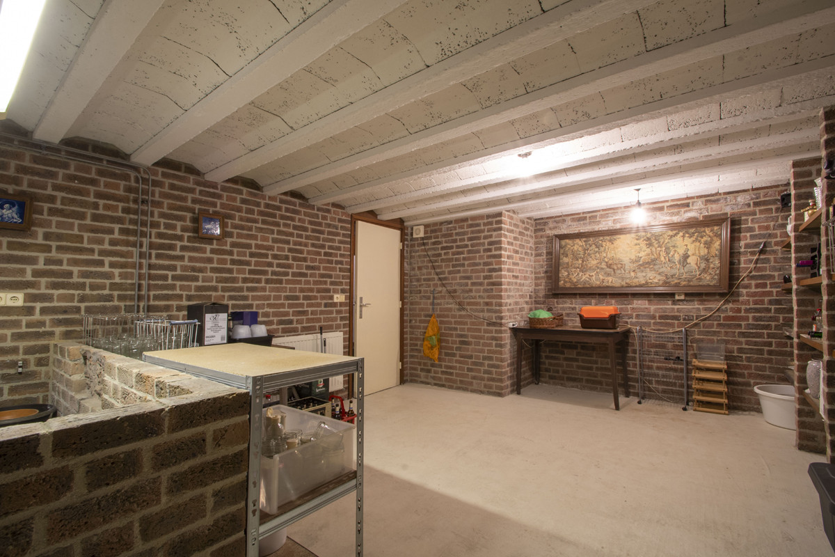 Twee-onder-één-kap te koop: Holstraat 8B, Buggenum