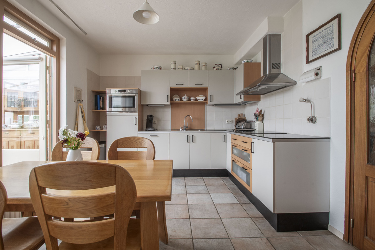 Twee-onder-één-kap te koop: Holstraat 8B, Buggenum